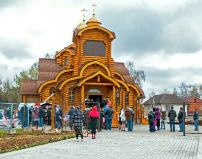 Храм святой равноапостольной Марии Магдалины в Южном Бутово г. Москвы Русской Православной Церкви