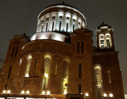 Армянская Апостольская Церковь "Святого Воскресения"