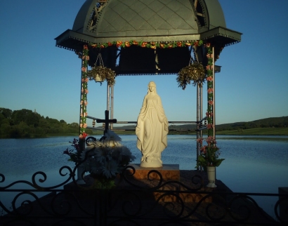 Церква Положення Пояса Пресвятої Богородиці