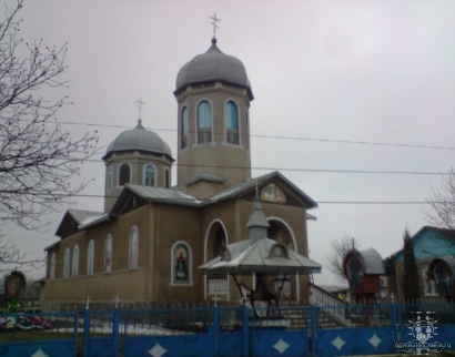 Biserica Grinăuți,