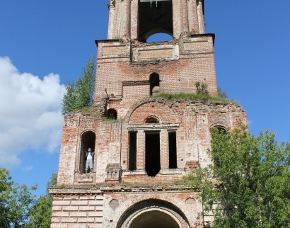 Колокольня церкви Богоявления Господня. Богоявленская церковь
