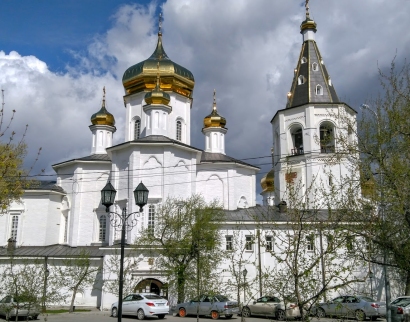 Церковь Петра и Павла в Троицком Монастыре