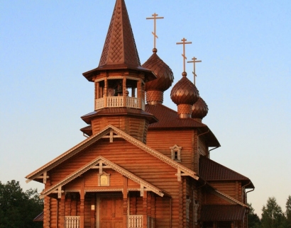 Храм Святых Царственных Страстотерпцев