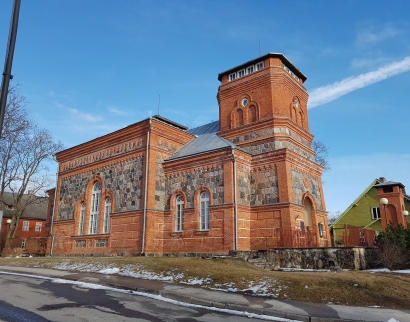 Tõrva kirik-kammersaal