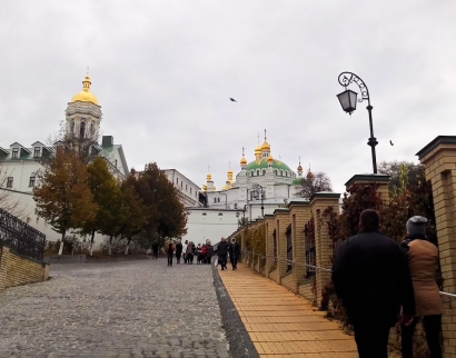 Трапезна церква Св. Антонія і Феодосія Печерськи