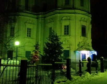 Храм Казанской Иконы Божией Матери в Узком