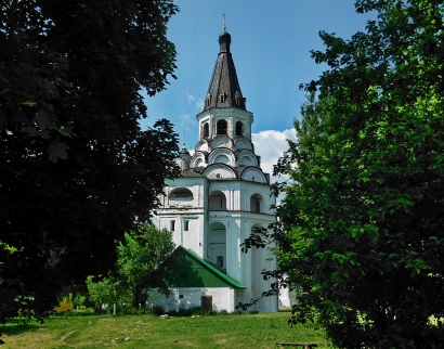 Распятская церковь-колокольня