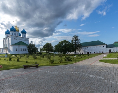 Церковь Петра и Павла во Флорищевой Пустыни