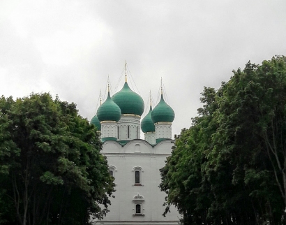 Надвратный храм прп. Сергия, игумена Радонежского, игумена земли Русской, всея Руси чудотворца