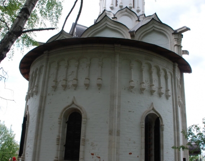 Храм Воскресения Словущего на кладбище