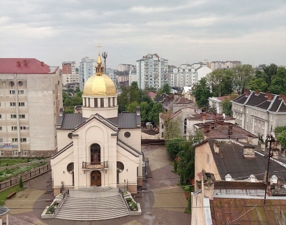 Церква різдва пресвятої Богородиці