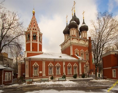 Храм Положения Ризы Господней в Москве (на Донской)
