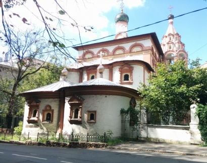 Храм Трех Святителей На Кулишках