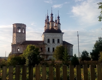 Воскресенская церковь