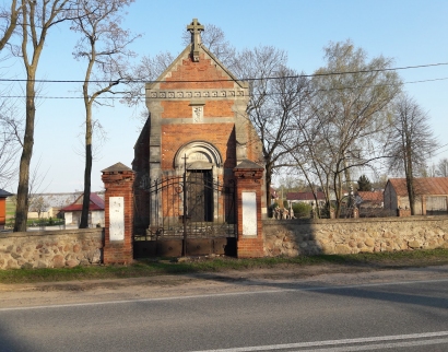 Kaplica grobowa rodziny Trębickich