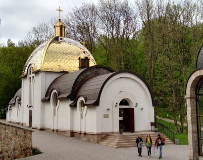 Собор Зарваницкой Божей Матери