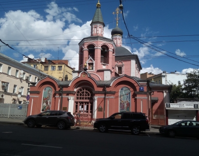 Храм Святого Великомученика Георгия Победоносца в Старых Лучниках