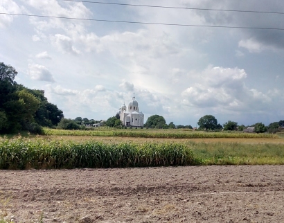 Храм Святих Апостолів Петра і Павла