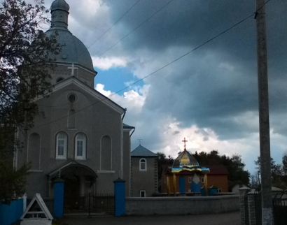 Церква Положення Поясу Пресвятої Богородиці