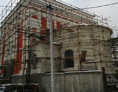 Церковь Трех Святителей Великих у Калужской Тихоновой пустыни