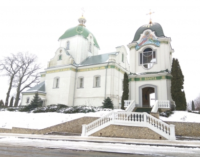 Церква Новомучеників українського народу