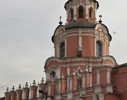 Церковь Иконы Божией Матери Тихвинская в Донском Монастыре