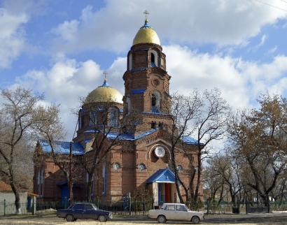 Церква Покрова І Святої Богородиці