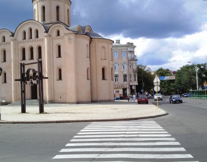 Храм Успения Богородицы Пирогощи