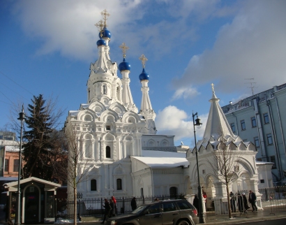 Храм Рождества Пресвятой Богородицы в Путинках