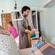 ​СОЦИАЛЬНОЕ СЛУЖЕНИЕ: В ГОРОДСКОЙ БОЛЬНИЦЕ СОВЕРШЕНЫ ТАИНСТВА ИСПОВЕДИ И ПРИЧАСТИЯ