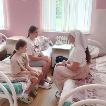 ​СОЦИАЛЬНОЕ СЛУЖЕНИЕ: ДУХОВНАЯ ПОДДЕРЖКА В СТЕНАХ БОЛЬНИЦЫ
