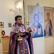 ​БОЖЕСТВЕННАЯ ЛИТУРГИЯ В ПРАЗДНИК ВОЗДВИЖЕНИЯ КРЕСТА ГОСПОДНЯ